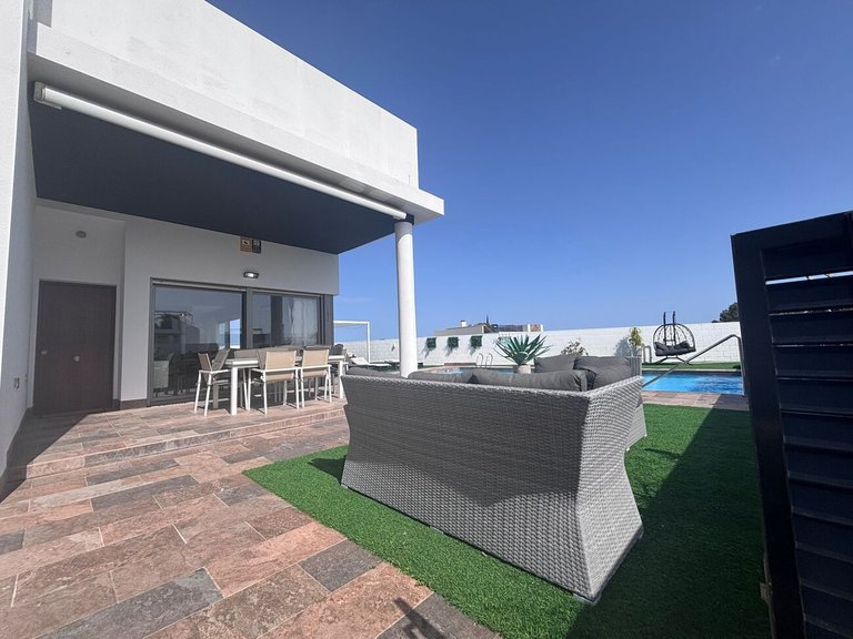 Villa for Sale in Costa Blanca Villamartin, Alicante 37
