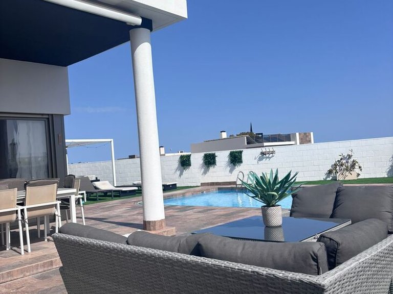 Villa for Sale in Costa Blanca Villamartin, Alicante 38