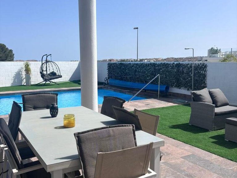Villa for Sale in Costa Blanca Villamartin, Alicante 35