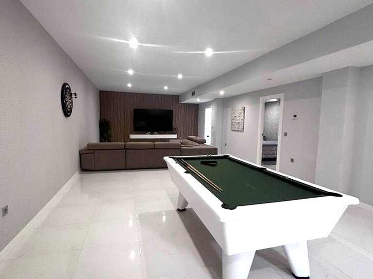 Villa for Sale in Costa Blanca Villamartin, Alicante 24