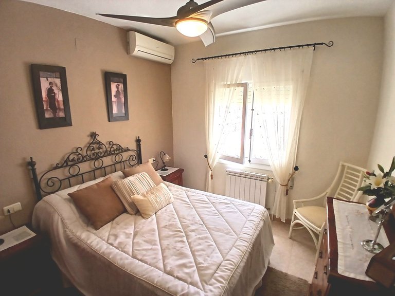 Villa for Sale in Costa Blanca Villamartin, Alicante 26