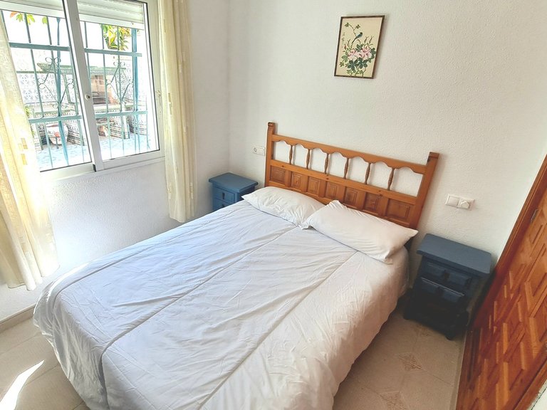 Villa for Sale in Inland San Miguel De Salinas, Alicante 28