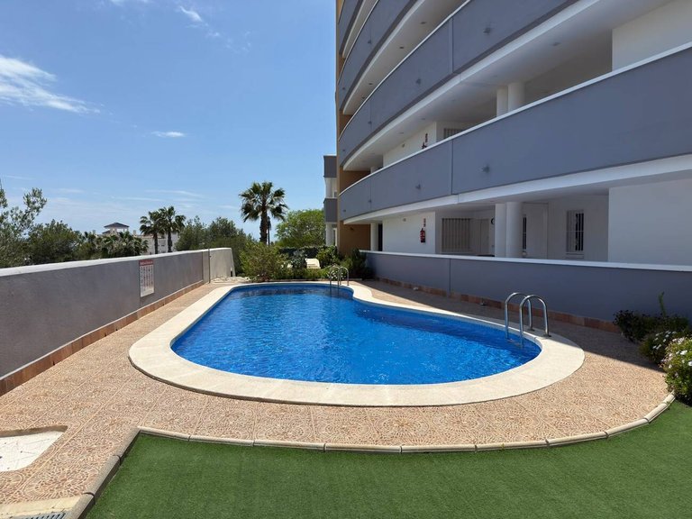 Apartment for Sale in Villamartin, Alicante 17