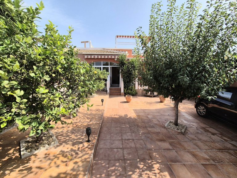 Town House for Sale in Los Montesinos, Alicante 27