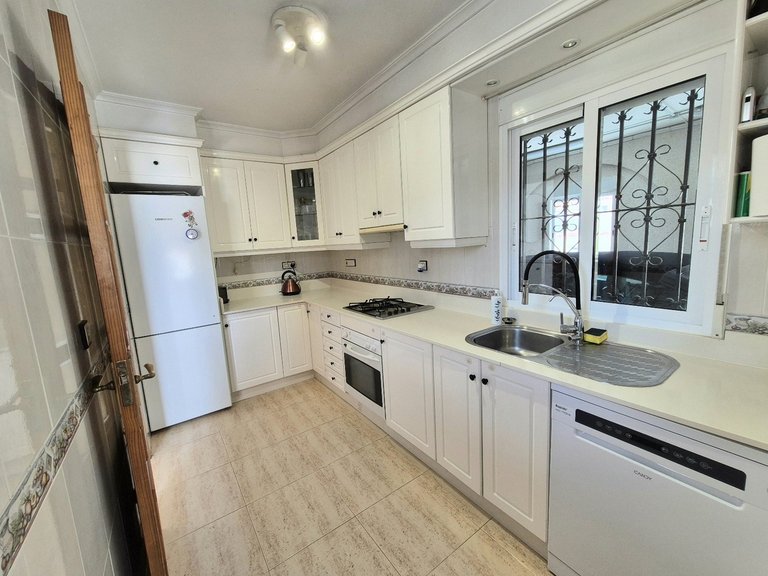 Villa for Sale in Inland San Miguel De Salinas, Alicante 14