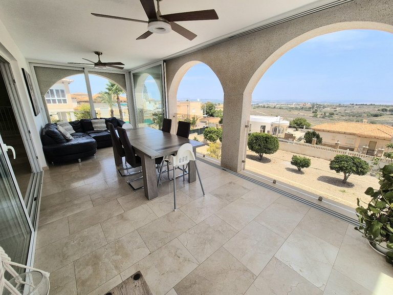 Villa for Sale in Inland San Miguel De Salinas, Alicante 2