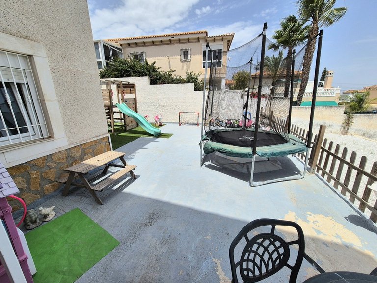 Villa for Sale in Inland San Miguel De Salinas, Alicante 40