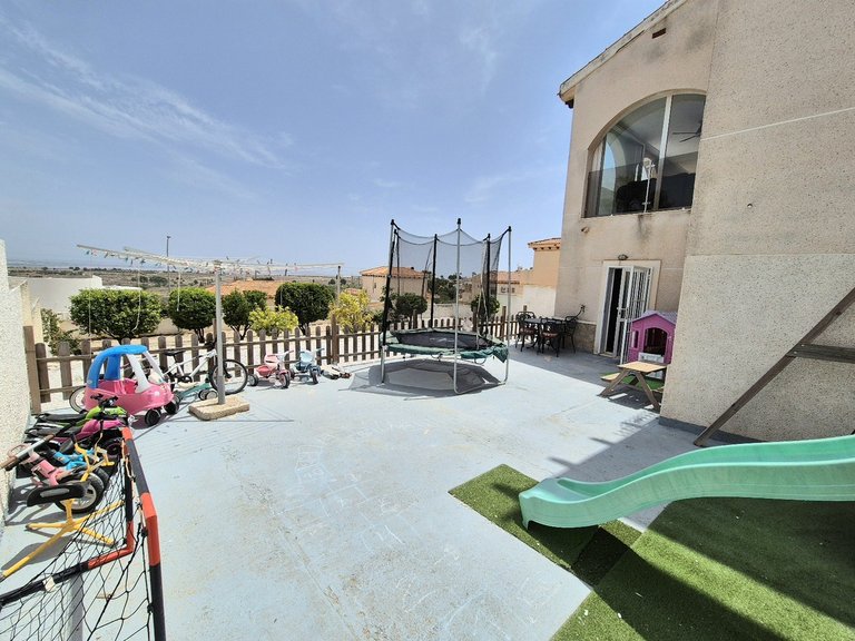 Villa for Sale in Inland San Miguel De Salinas, Alicante 42