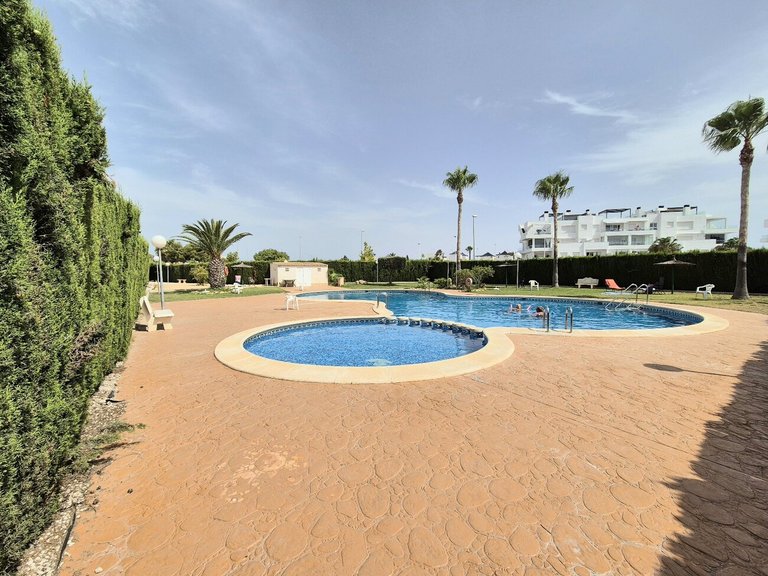 Apartment for Sale in Punta Prima, Alicante 3