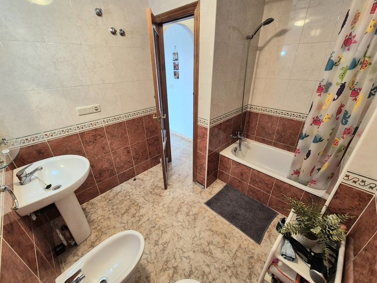 Apartment for Sale in Punta Prima, Alicante 16