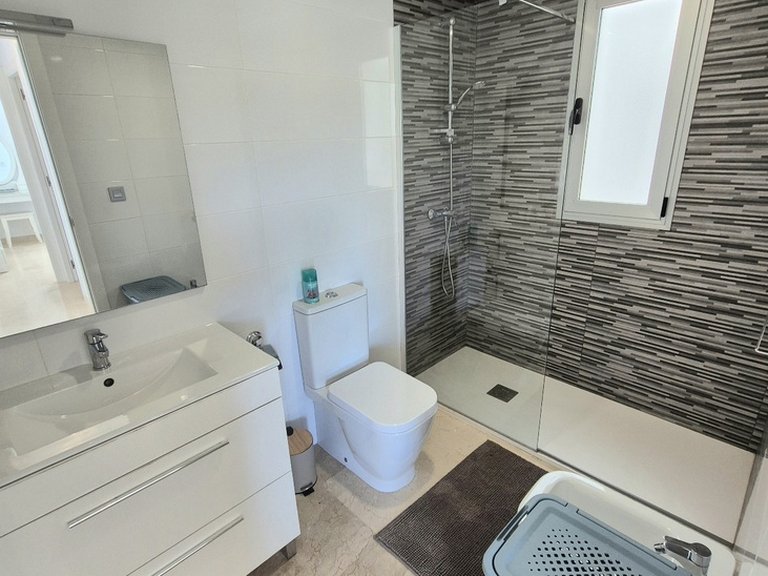 Apartment for Sale in Villamartin, Alicante 15