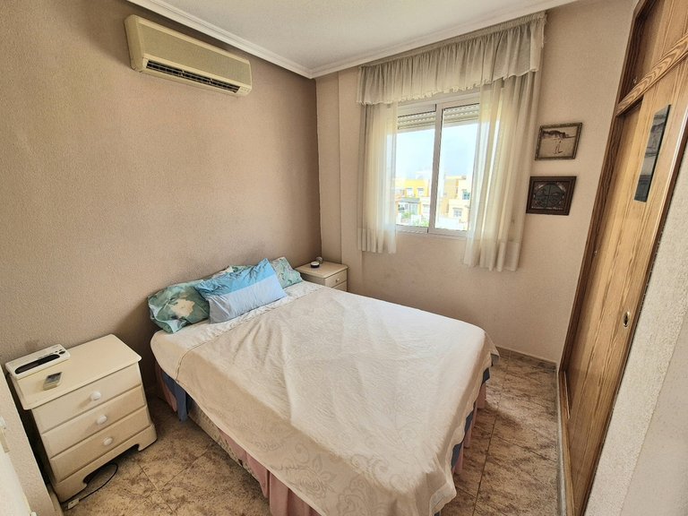 Villa for Sale in Los Altos, Alicante 18