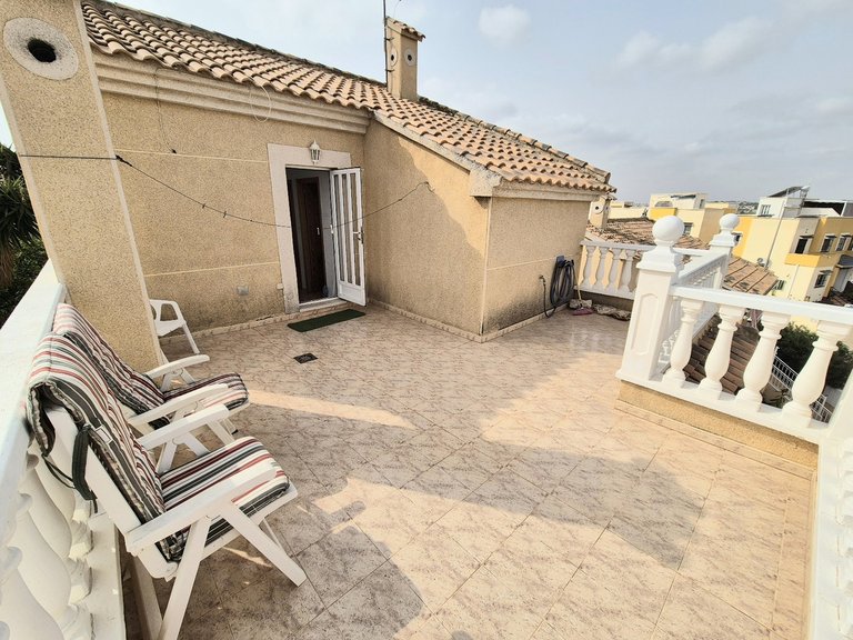 Villa for Sale in Los Altos, Alicante 23