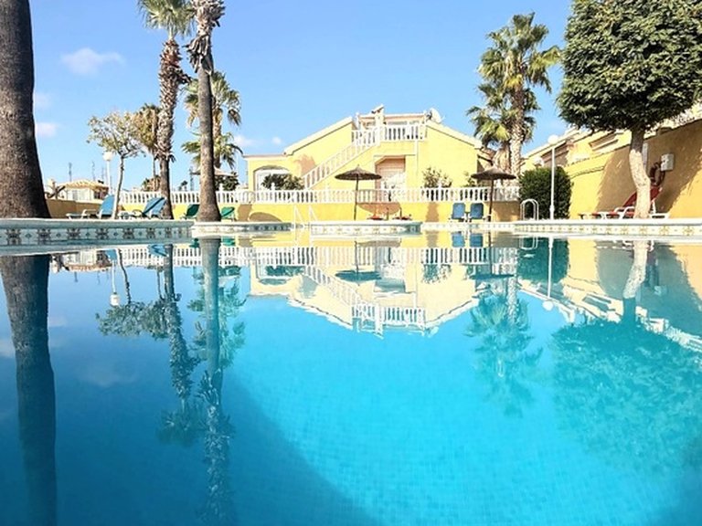Villa for Sale in Los Altos, Alicante 27