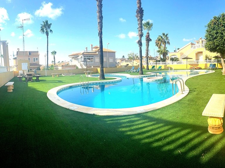 Villa for Sale in Los Altos, Alicante 28