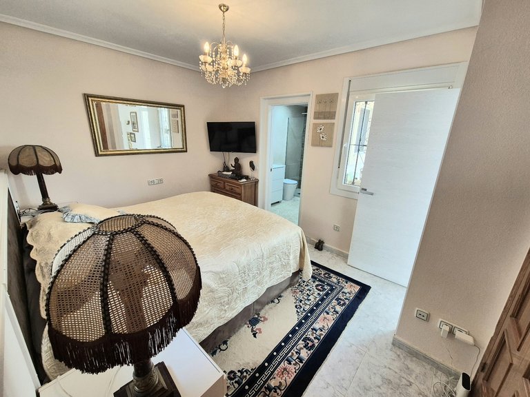 Villa for Sale in Inland San Miguel De Salinas, Alicante 28