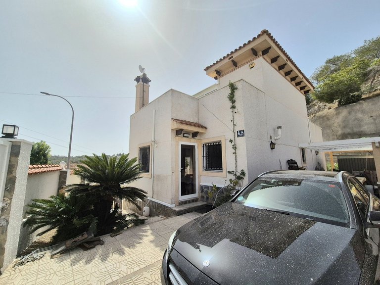 Villa for Sale in Inland San Miguel De Salinas, Alicante 40