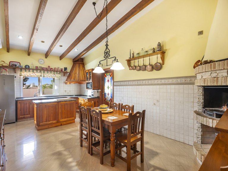 Villa for Sale in Costa Blanca Torrevieja, Alicante 16