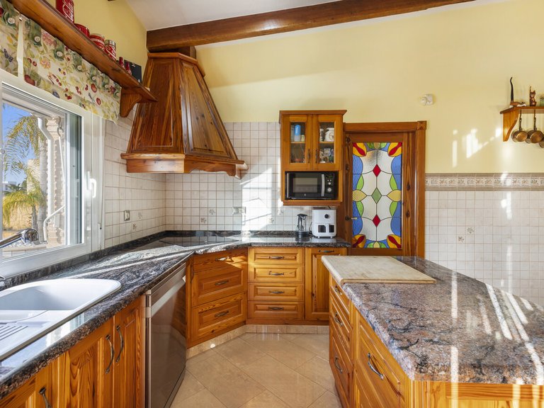 Villa for Sale in Costa Blanca Torrevieja, Alicante 20