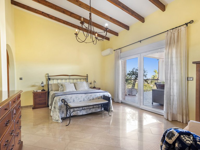 Villa for Sale in Costa Blanca Torrevieja, Alicante 22