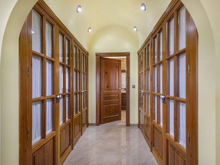 Villa for Sale in Costa Blanca Torrevieja, Alicante 25