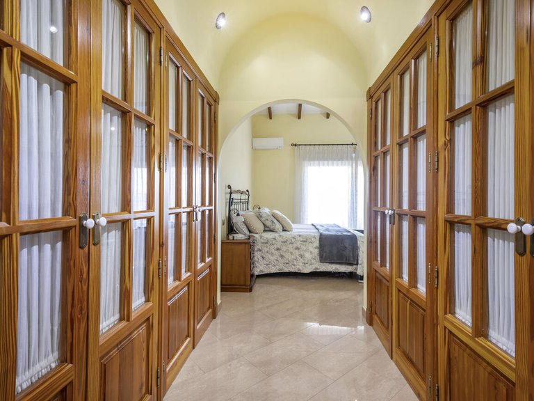 Villa for Sale in Costa Blanca Torrevieja, Alicante 27