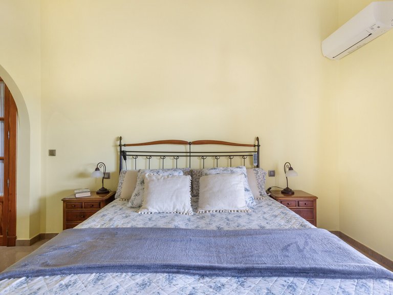 Villa for Sale in Costa Blanca Torrevieja, Alicante 28