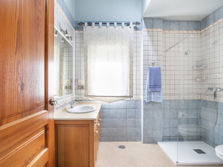 Villa for Sale in Costa Blanca Torrevieja, Alicante 34