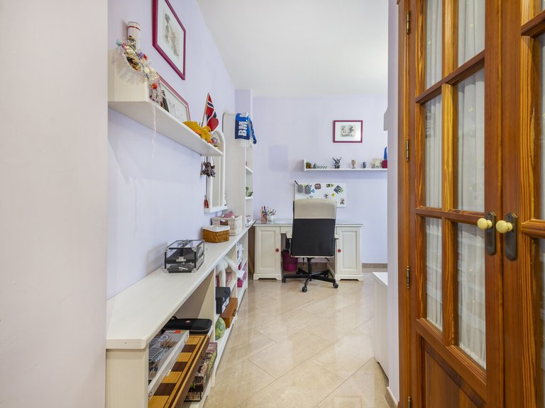 Villa for Sale in Costa Blanca Torrevieja, Alicante 40