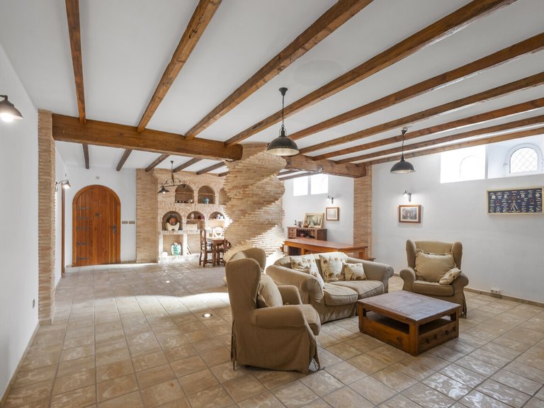 Villa for Sale in Costa Blanca Torrevieja, Alicante 48