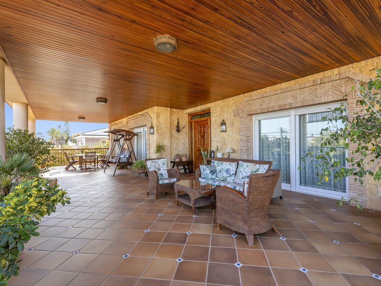 Villa for Sale in Costa Blanca Torrevieja, Alicante 6