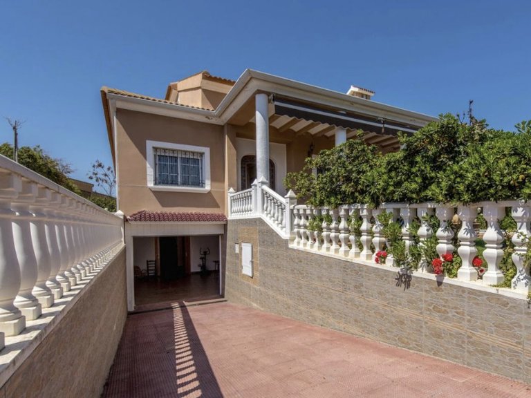 Villa for Sale in Costa Blanca La Mata, Alicante 29