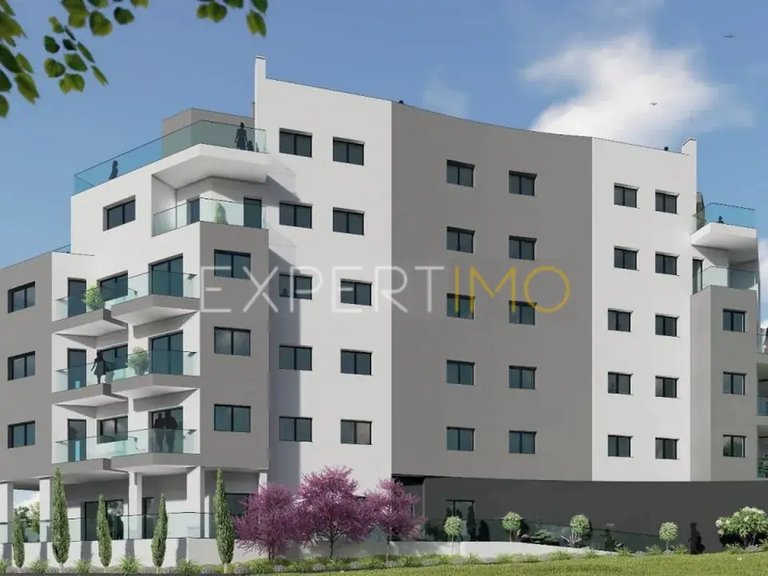 Apartment for Sale in Armação De Pêra, Silves, Portugal 11