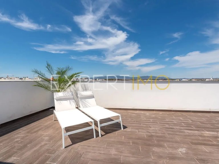 Apartment for Sale in Portimão, Portimão, Portugal 32