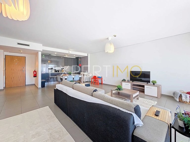 Apartment for Sale in Portimão, Portimão, Portugal 10