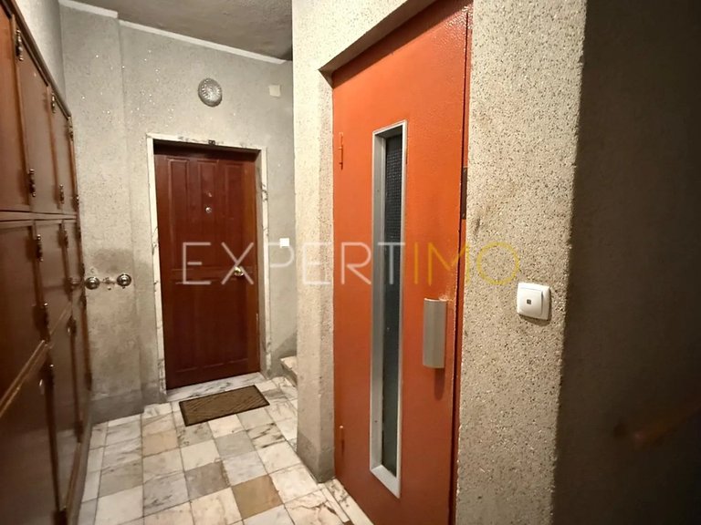 Apartment for Sale in Águas Livres, Amadora, Portugal 10