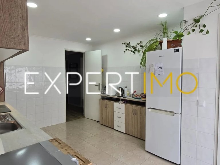 Apartment for Sale in Algueirão-mem Martins, Sintra, Portugal 19