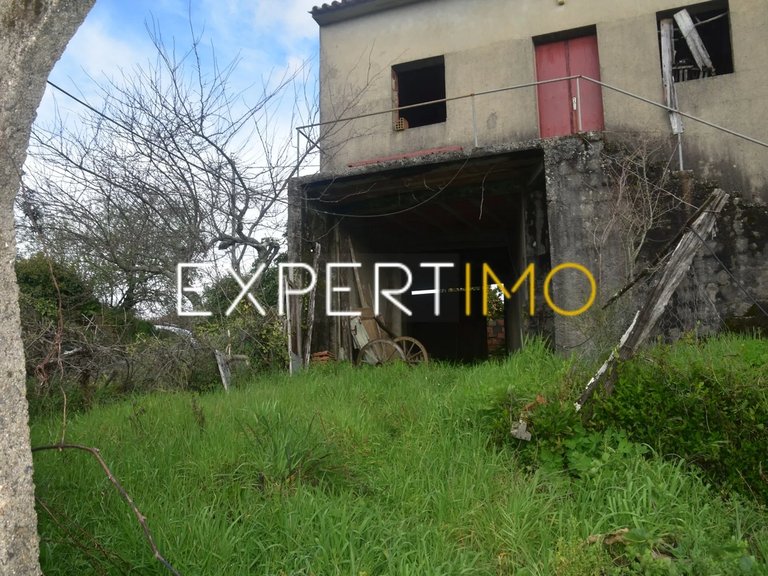 Villa for Sale in União Das Freguesias De Figueiró Dos Vinhos E Bairradas, Figueiró Dos Vinhos, Portugal 11