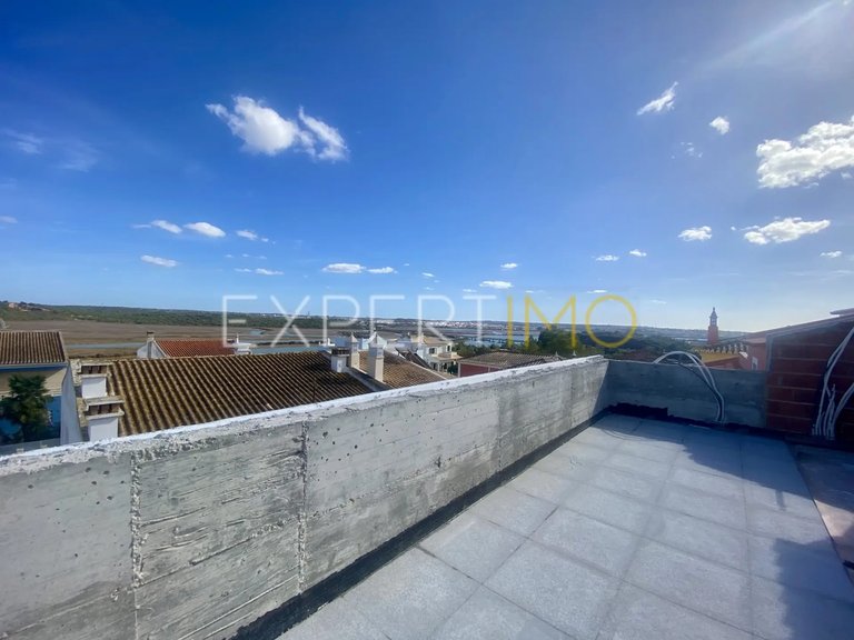 Villa for Sale in Portimão, Portimão, Portugal 28