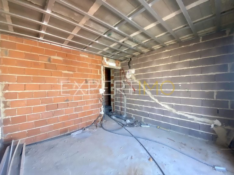 Villa for Sale in Portimão, Portimão, Portugal 32