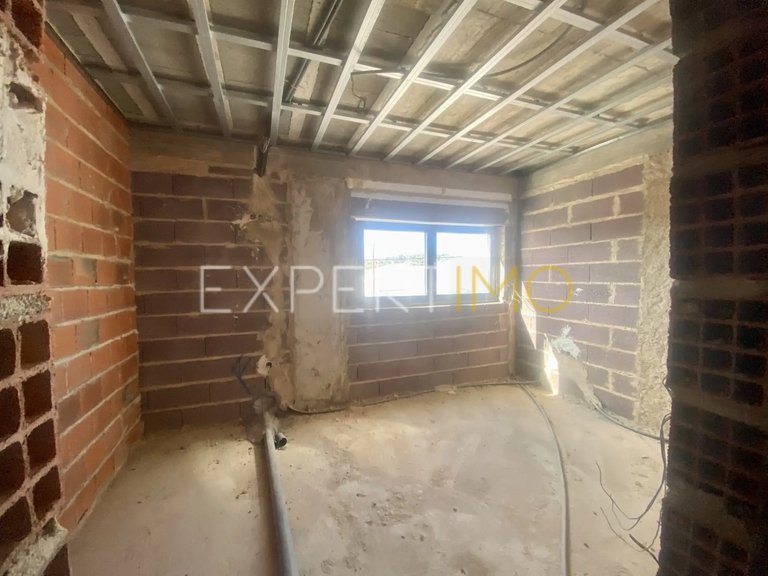 Villa for Sale in Portimão, Portimão, Portugal 40