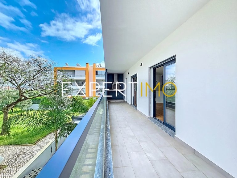 Apartment for Sale in Portimão, Portimão, Portugal 48
