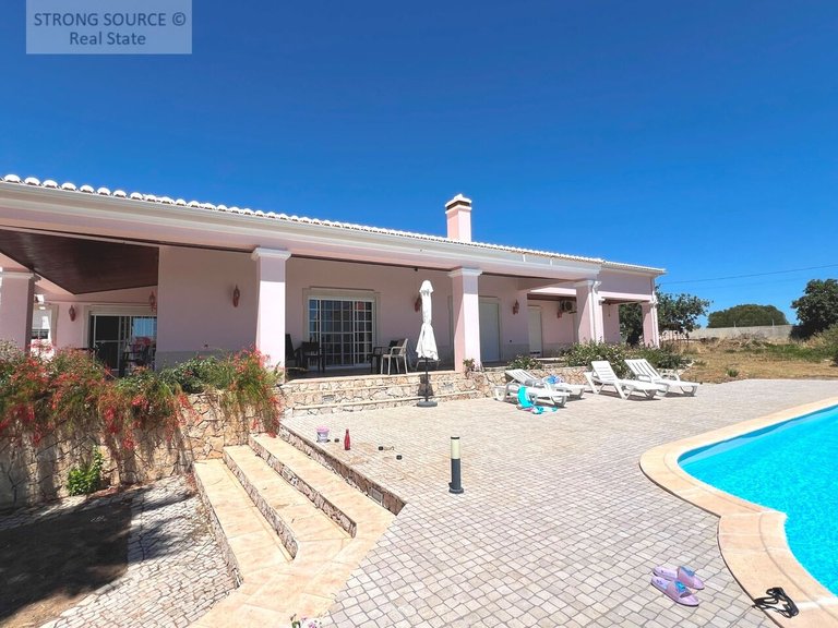 Villa for Sale in Altura, Castro Marim 6