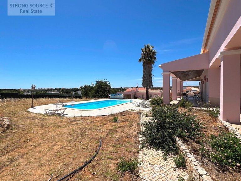 Villa for Sale in Altura, Castro Marim 8