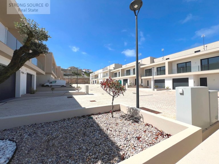 Villa for Sale in Areia Branca, Lourinhã, Lourinhã 5