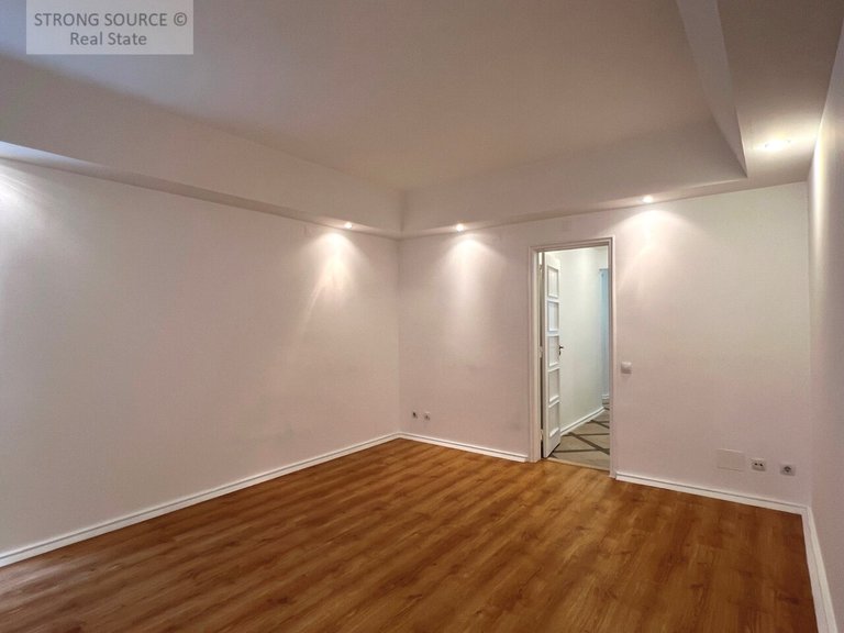 Apartment for Rent in Avenidas Novas, Lisbon 49
