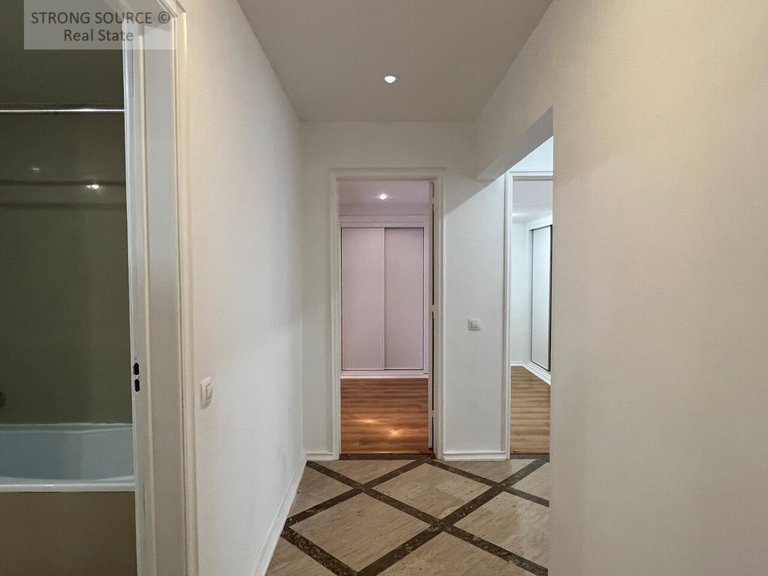 Apartment for Rent in Avenidas Novas, Lisbon 15
