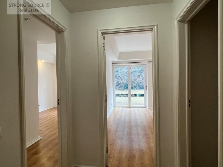 Apartment for Rent in Avenidas Novas, Lisbon 16