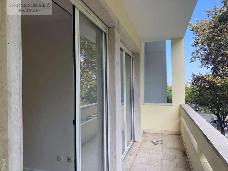 Apartment for Rent in Avenidas Novas, Lisbon 22