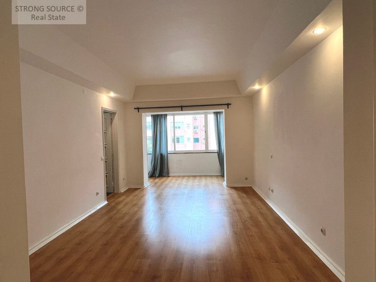 Apartment for Rent in Avenidas Novas, Lisbon 35